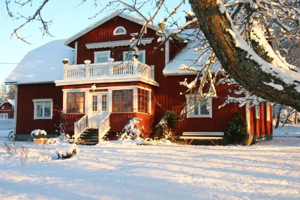 Kroksta Gard Balinge Exterior photo